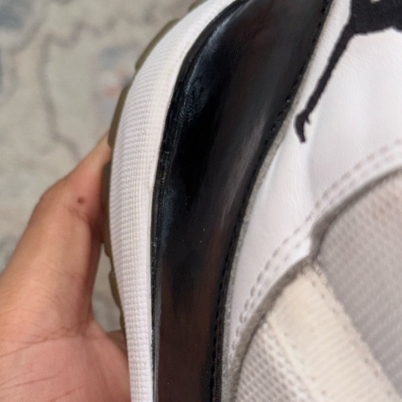 Jordan 11 Concord - Size 9 - Picture 9 of 9